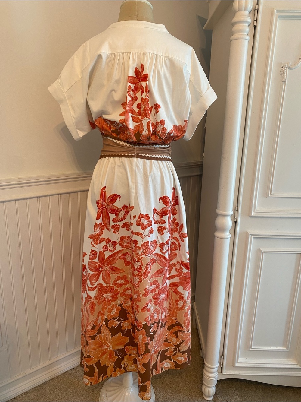 Reiss Sawyer Dress. Coral Floral Belted Midi Dress with Tan Belt - Picture 7 of 8